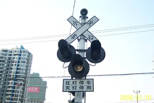 鐵路道口報(bào)警器類型有哪些 